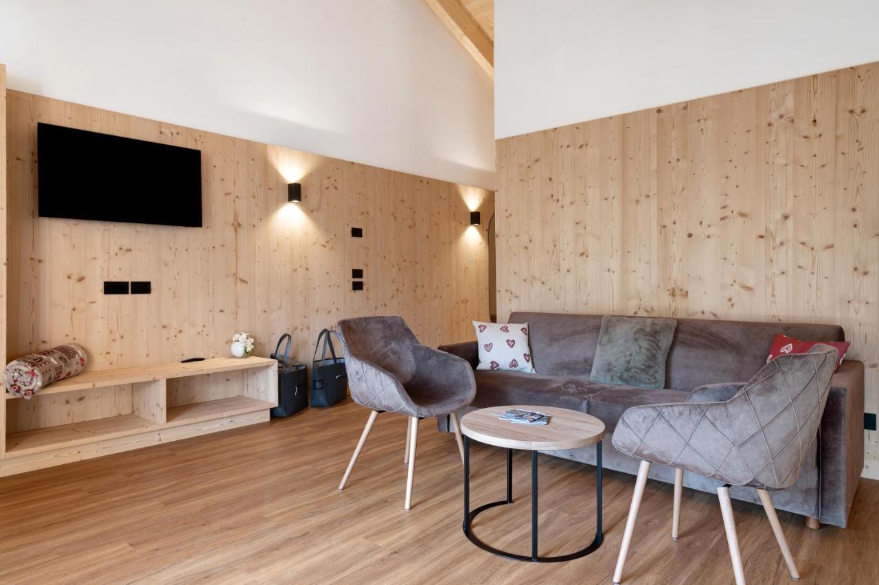 Les Ciases Chalets Dolomites Apt 5 St. Vigil Exterior foto